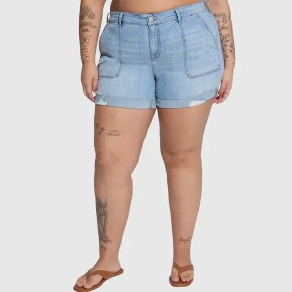 TORRID 5 Inch Vintage Stretch Mid-Rise Jean Shorts - Picture 3 of 10